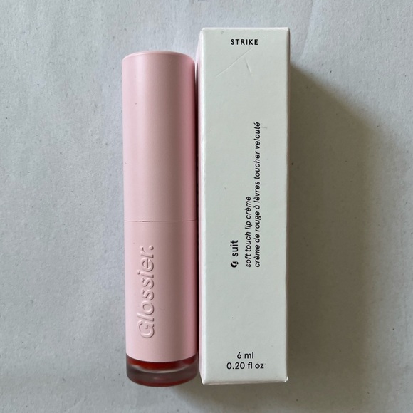 Glossier G Suit Soft touch lip crème color Strike NIB - Picture 8 of 8